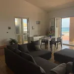 别墅 La Sul Mare, San Lorenzo 诺托